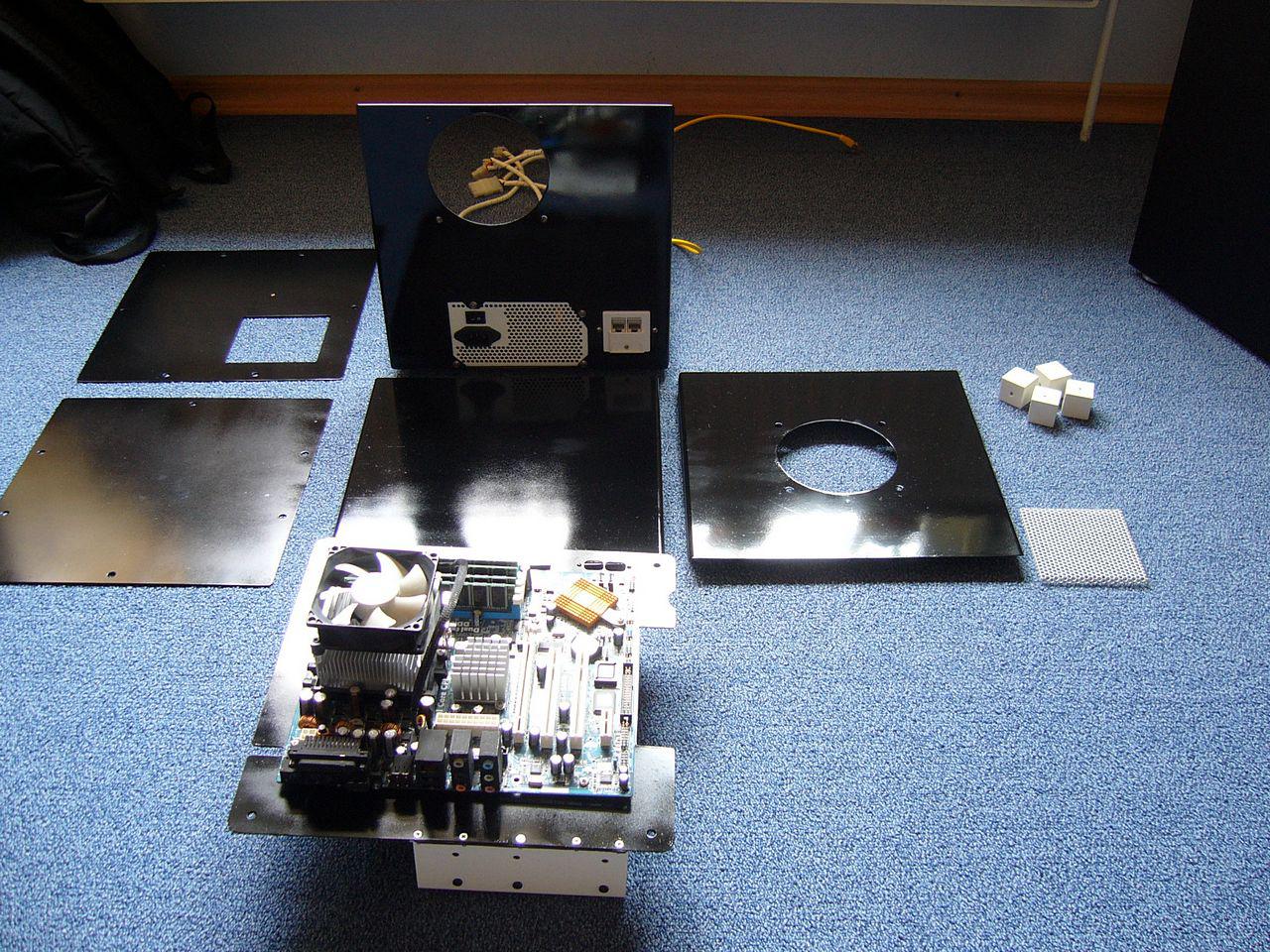 [30/07/2012] Update vom 30.07.: finales Update mit schwarzem Lack-Finish (49)
