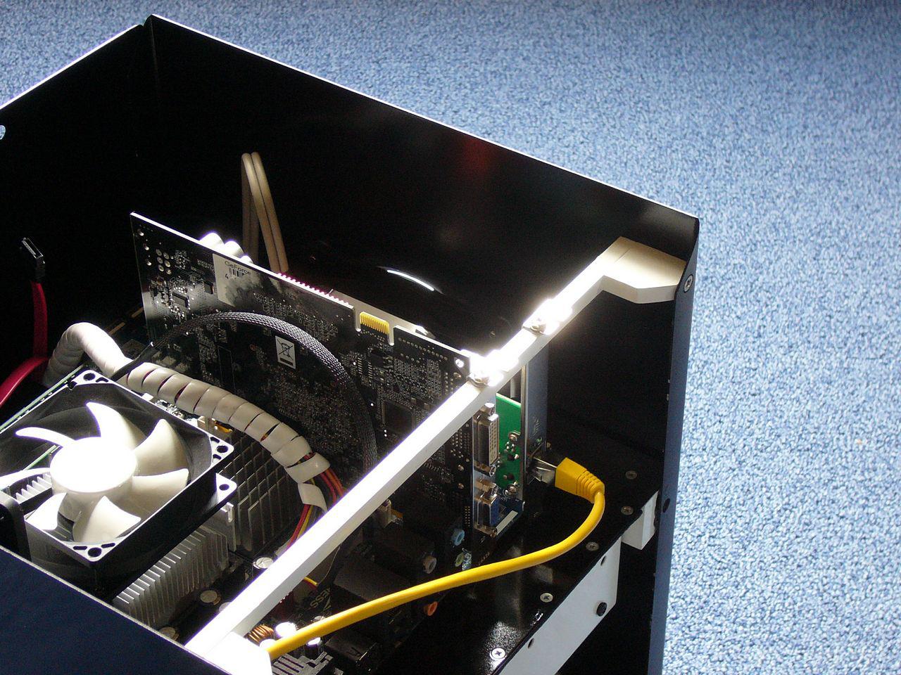 [30/07/2012] Update vom 30.07.: finales Update mit schwarzem Lack-Finish (54)
