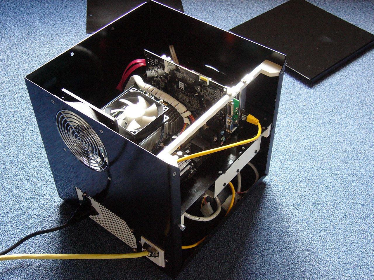 [30/07/2012] Update vom 30.07.: finales Update mit schwarzem Lack-Finish (55)