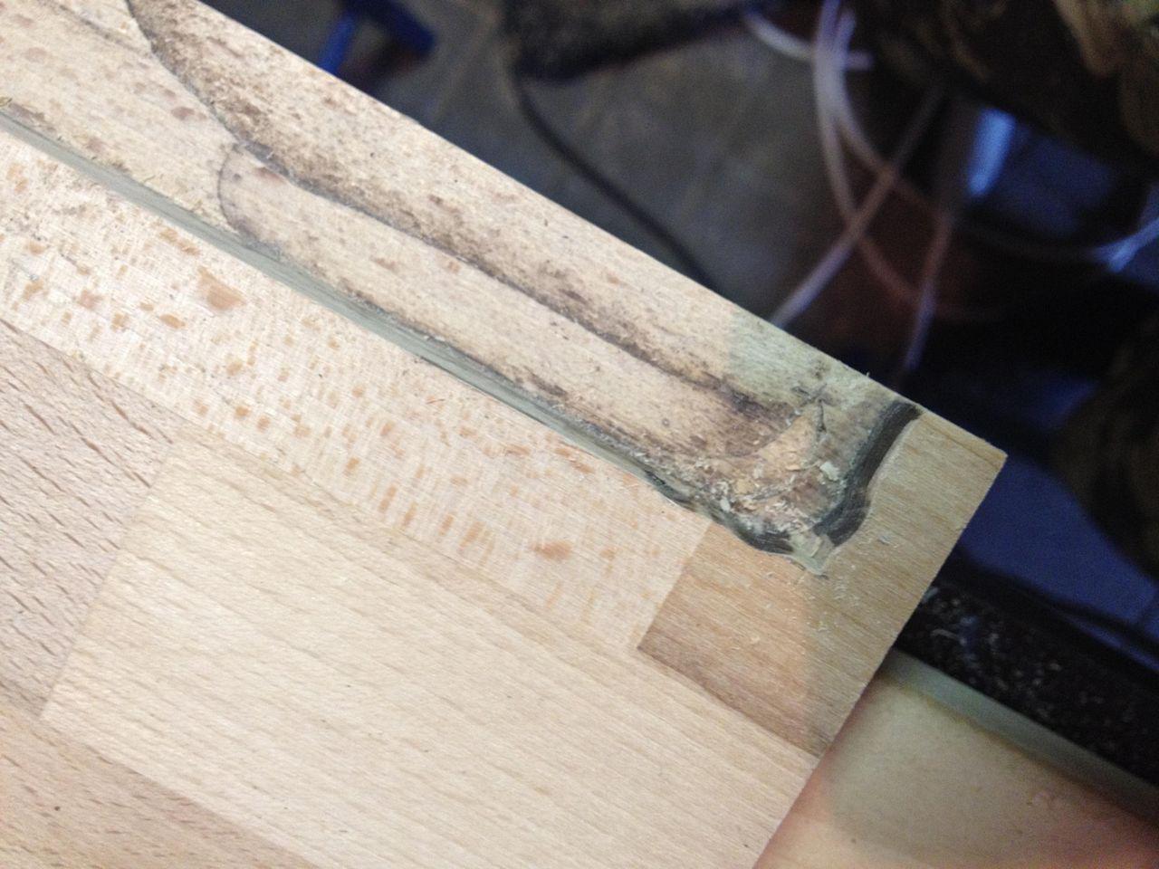 [19/07/2012] Wooden Inspiration: Mit der Holzfräse zum Wunschgehäuse (27)