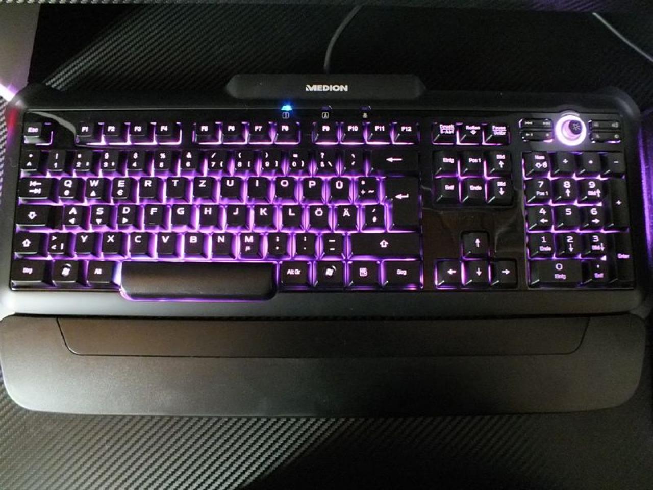 [13/07/2012] Update vom 14.07. mit teuflischem Nager, Racing-Setups und Tastatur-Sammlung (51)