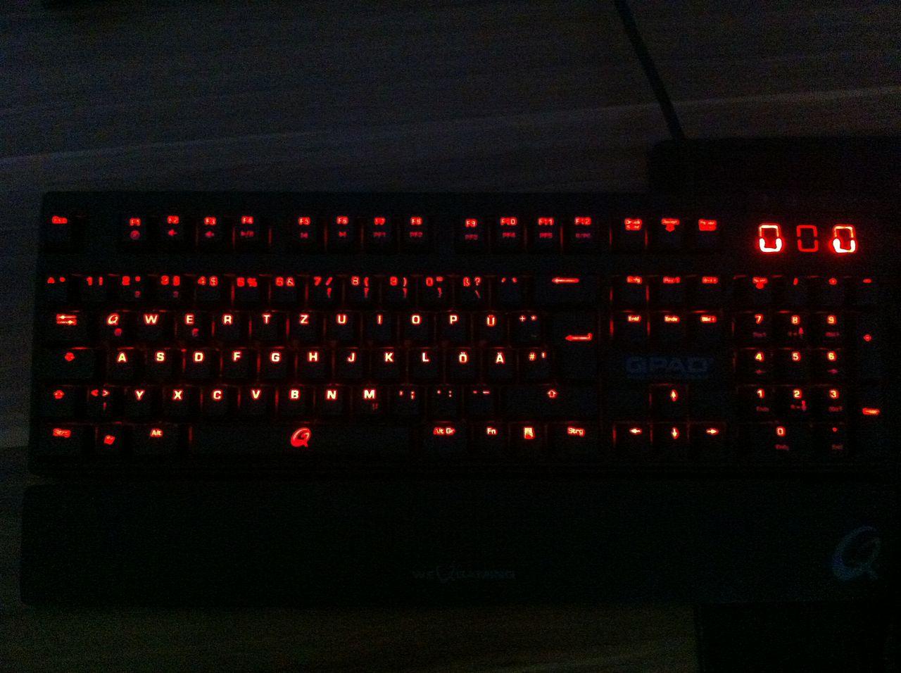 [13/07/2012] Update vom 14.07. mit teuflischem Nager, Racing-Setups und Tastatur-Sammlung (52)