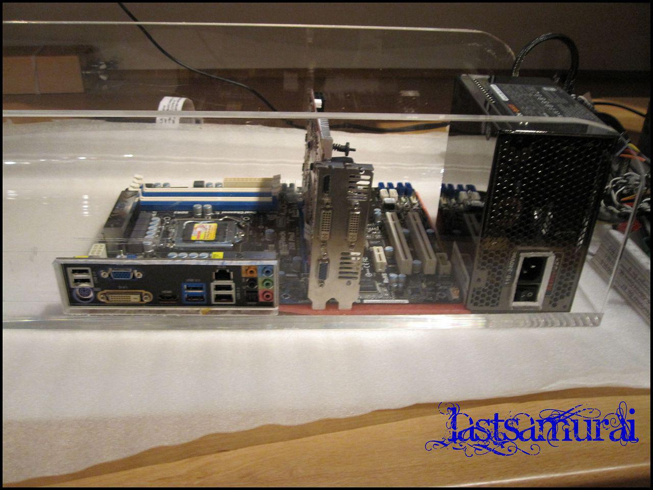 [10/07/2012] Update vom 10.07.: Hardware wird installiert (3)