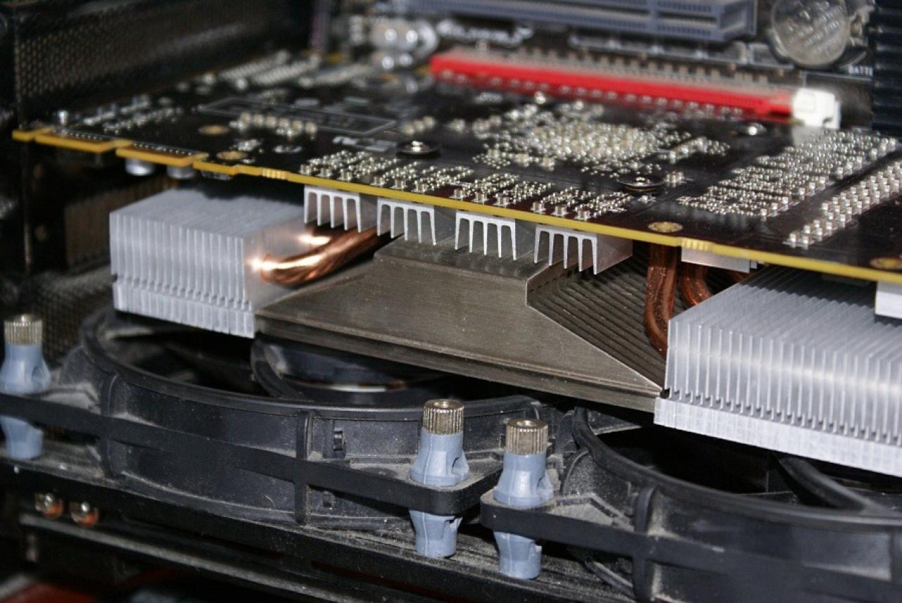 [06/07/2012] Update vom 08.07. mit neuen Prototypen, Silent-Mods und nackten Platinen (24)