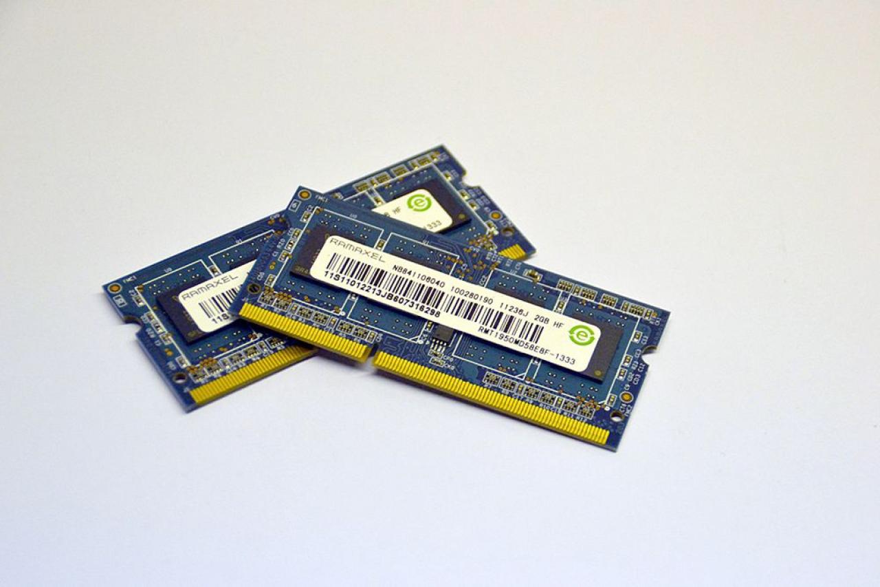 [11/07/2012] Update vom 11.07.: DDR-RAM als und mit Schusswaffe und brandneue Dominators (8)