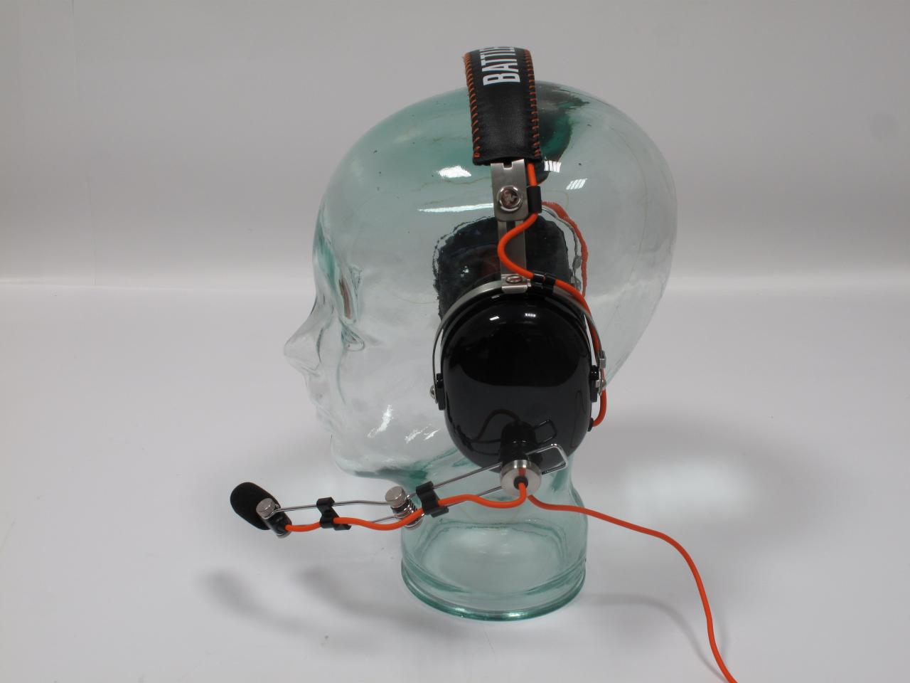 [19/07/2012] Razer Blackshark: Stereo-Headset mit hohem Tragekomfort und Battlefield-Logo (2)
