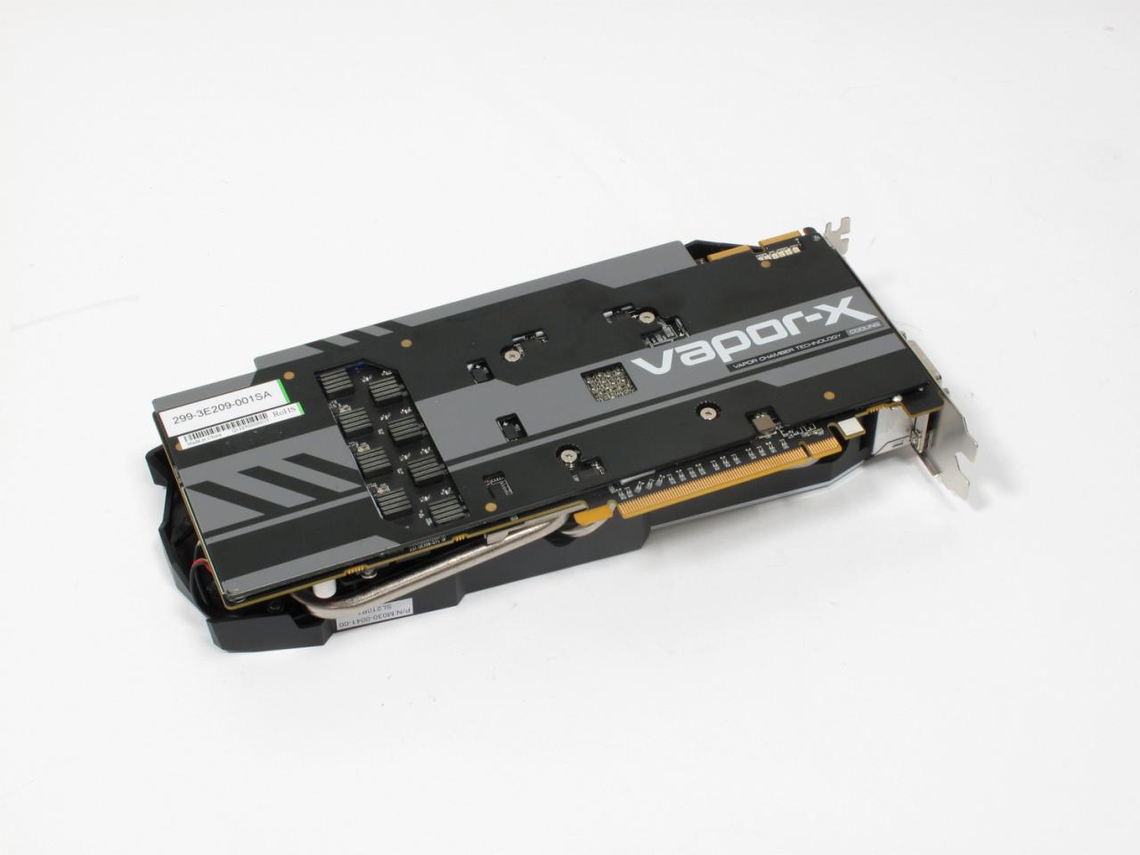 [16/07/2012] Sapphire Radeon HD 7970 TOXIC 6GB: Die 1,2-GHz-Grafikkarte mit 6.144 MiB im PCGH-Test (2)