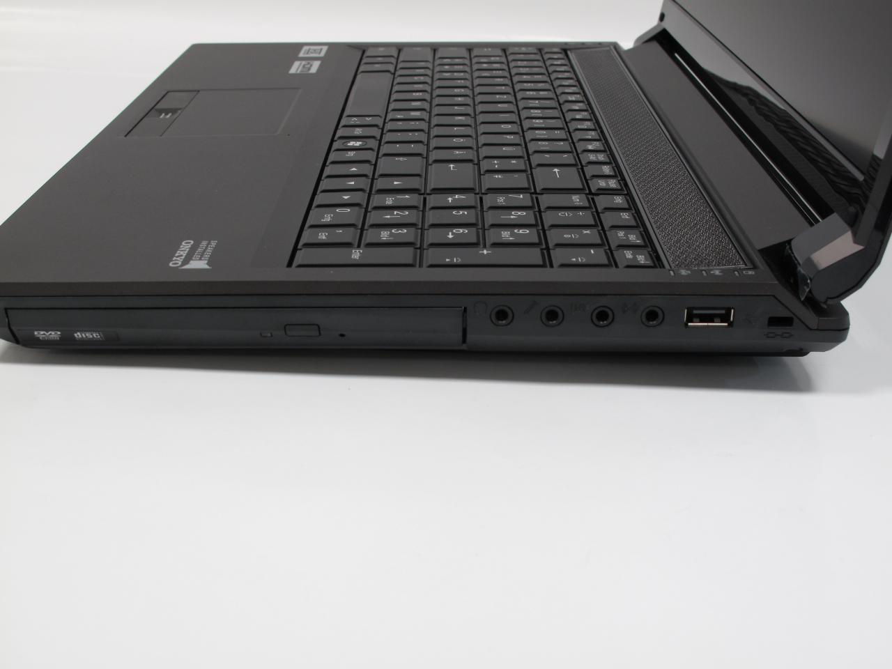 [06/07/2012] Schenker XMG P502 (6)