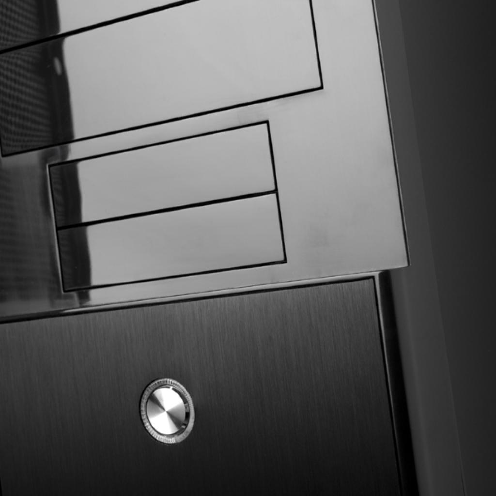 [20/07/2012] Silentmaxx bietet einen lüfterlosen Sandy-Bridge-E-Desktop-PC an - auch passive HD 7970 auswählbar (7)