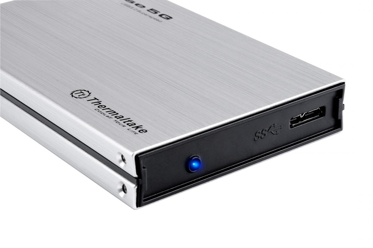 [20/07/2012] Externe Festplatten-Gehäuse: Thermaltake kündigt Muse 5G an (5)