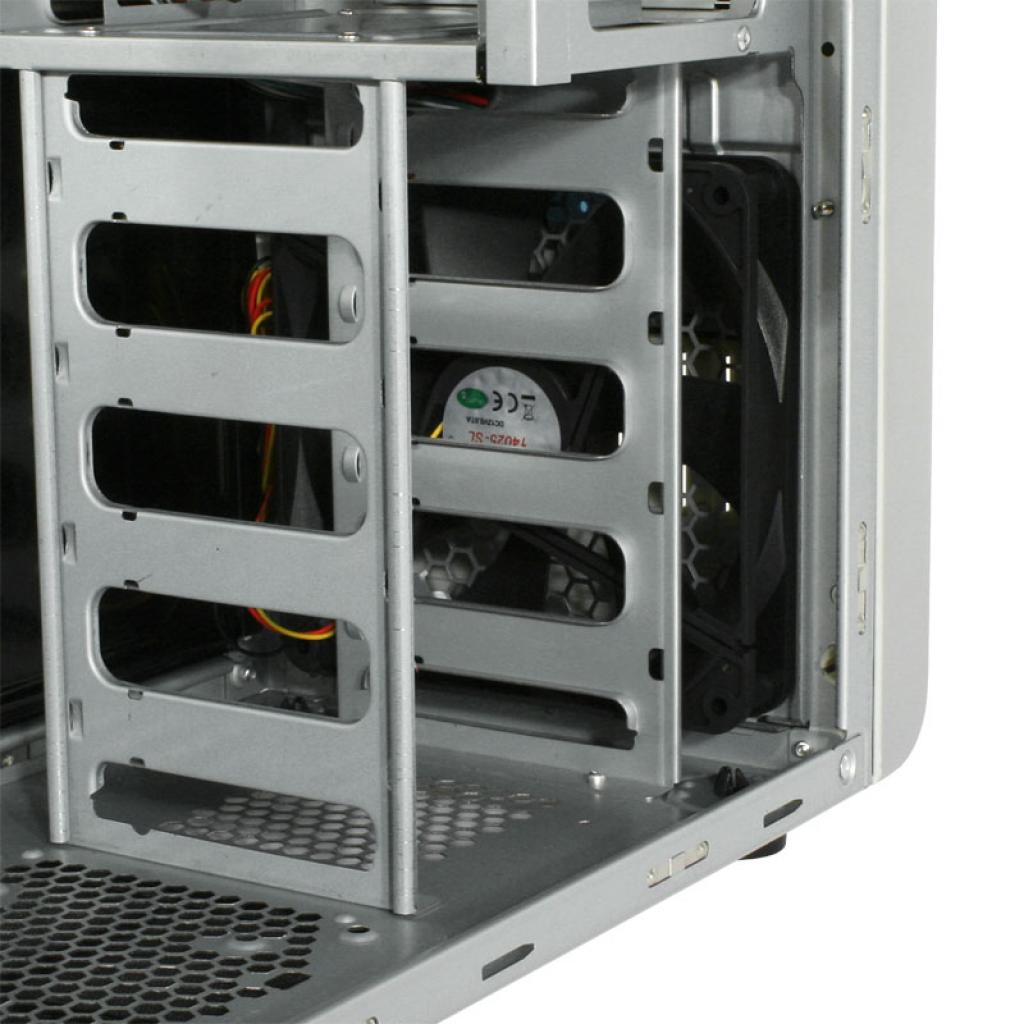 [14/07/2012] Cooltek K2 White: Neue Variante mit weißer Front und USB 3.0 (7)