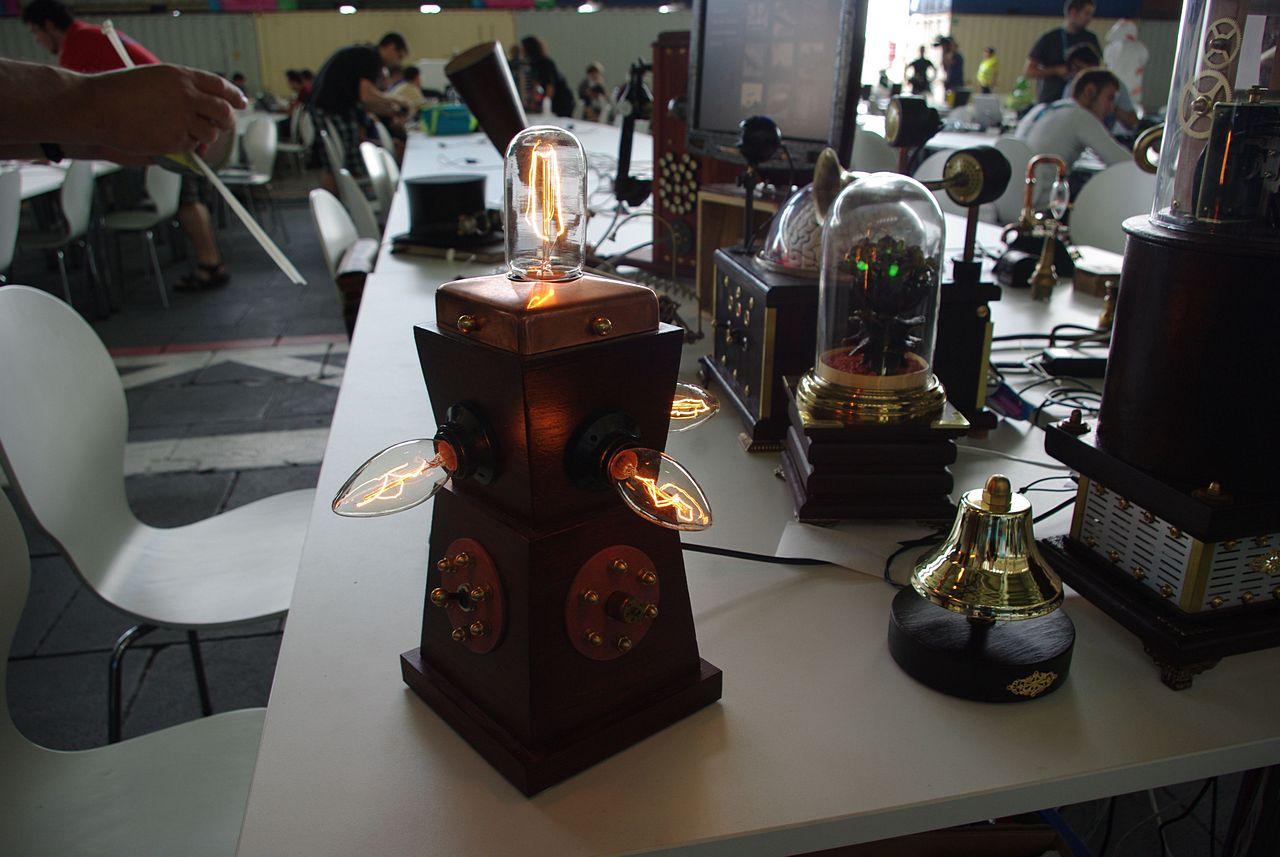 [27/08/2012] Steampunk-Mods, PCs in Fliegen-Optik und im Schreibttisch - Casemodding auf der Campus Party Berlin (6)