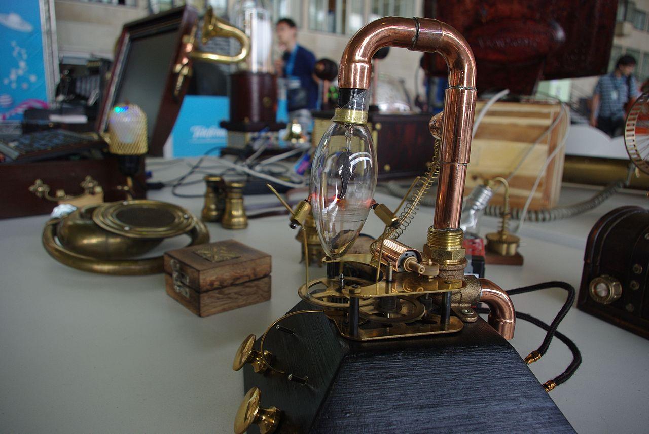[27/08/2012] Steampunk-Mods, PCs in Fliegen-Optik und im Schreibttisch - Casemodding auf der Campus Party Berlin (16)