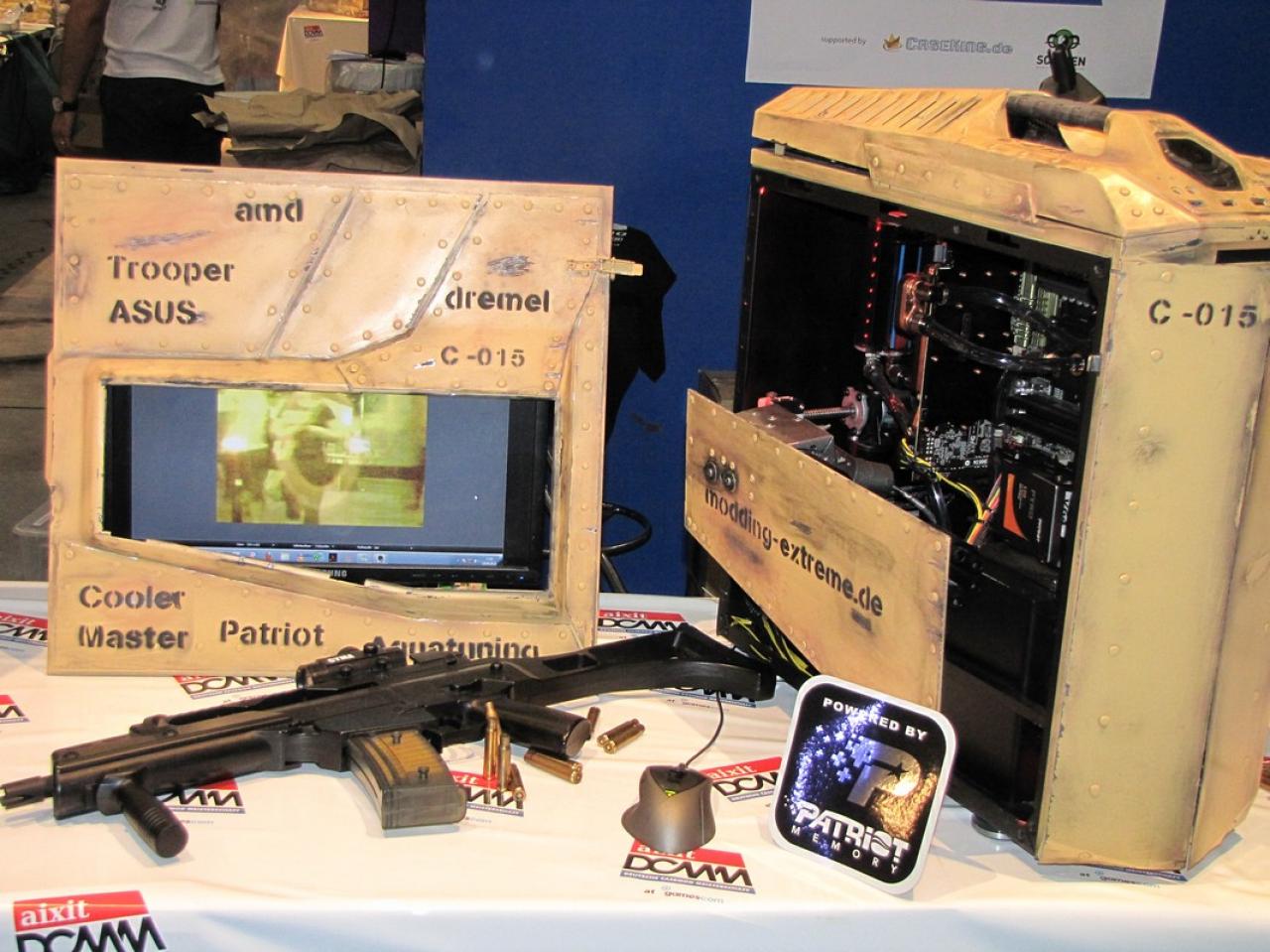 [18/08/2012] Deutsche Casemod Meisterschaft auf der Gamescom in Köln - Unglaubliche Kreationen (26)