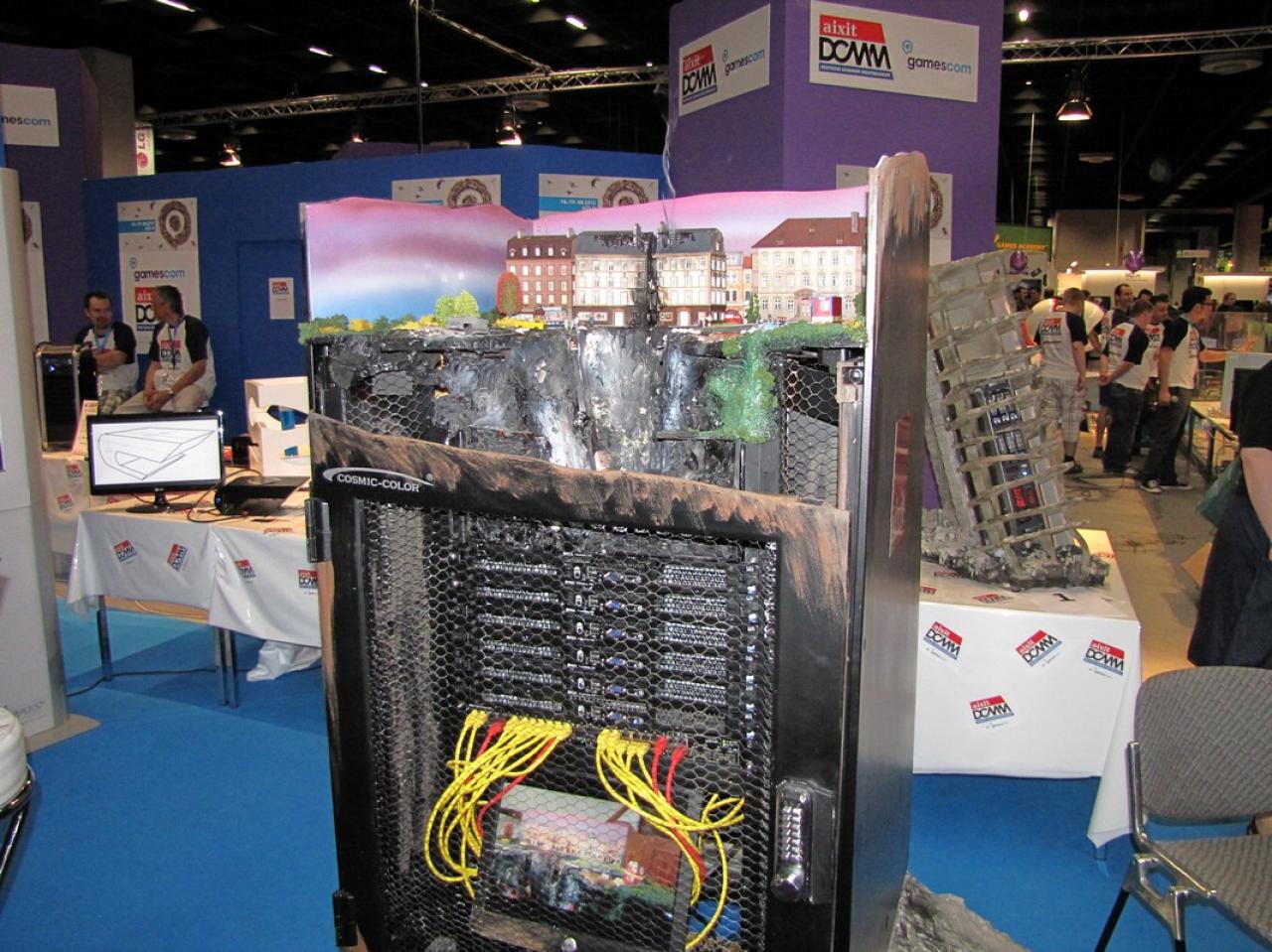 [18/08/2012] Deutsche Casemod Meisterschaft auf der Gamescom in Köln - Unglaubliche Kreationen (37)