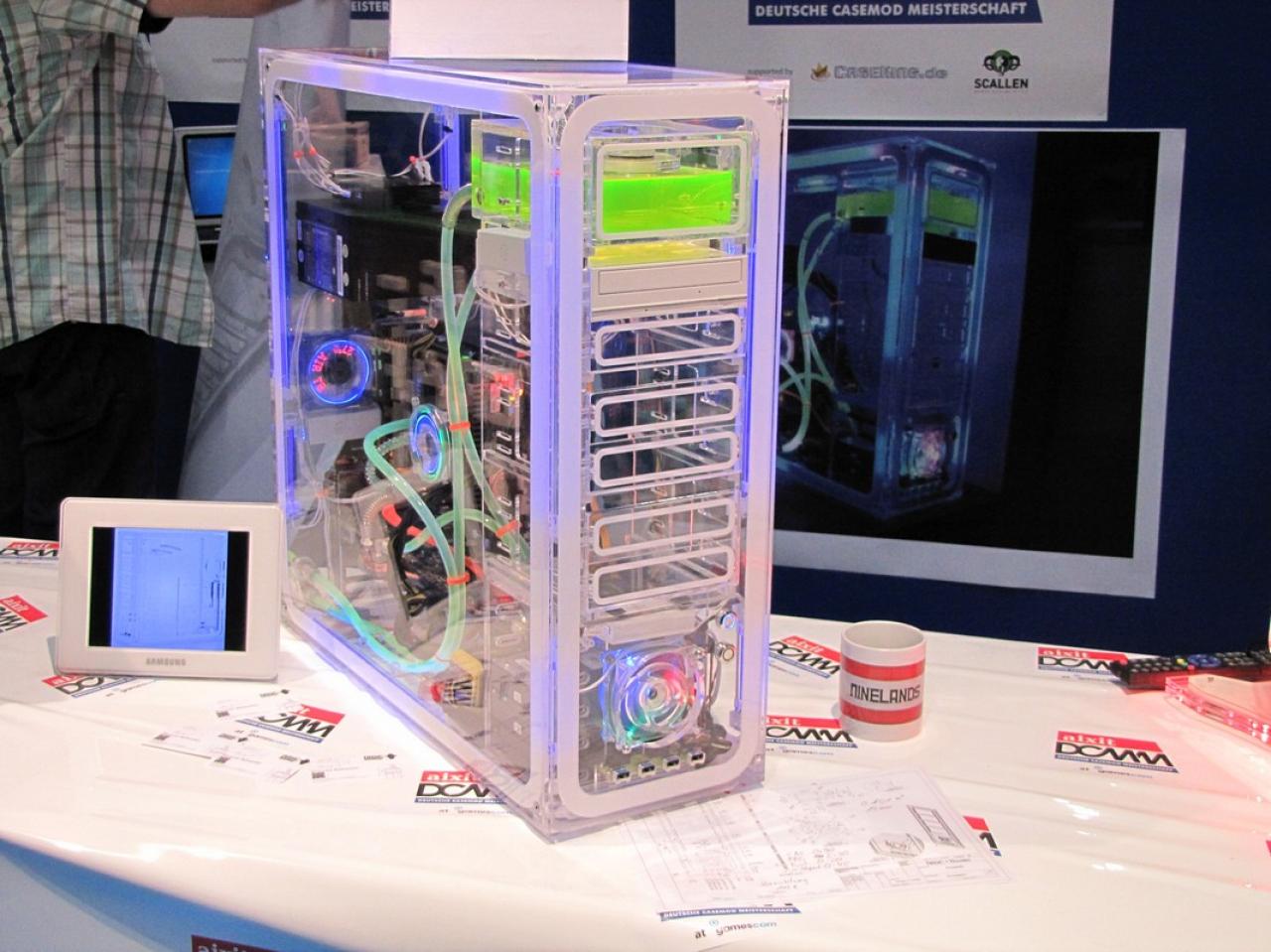 [18/08/2012] Deutsche Casemod Meisterschaft auf der Gamescom in Köln - Unglaubliche Kreationen (47)