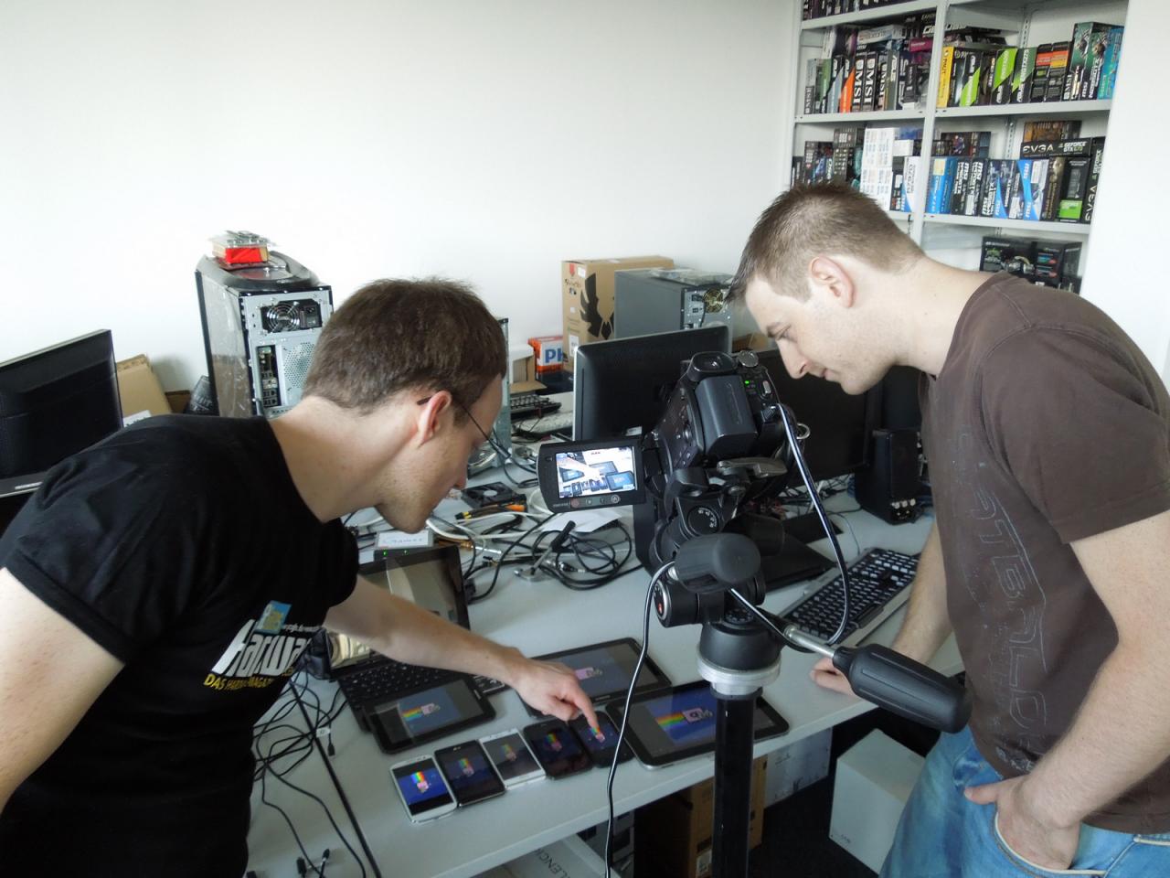 [03/08/2012] 05.08.2012: Fachmänner unter sich, und wenn Sie glauben Darth Möllendorf will seinem Padawan Reinhard von der Macht der Pixelkatze überzeugen, dann könnte es sein, dass Sie in der letzten Zeit zu viele Star-War-Filme geguckt haben. 