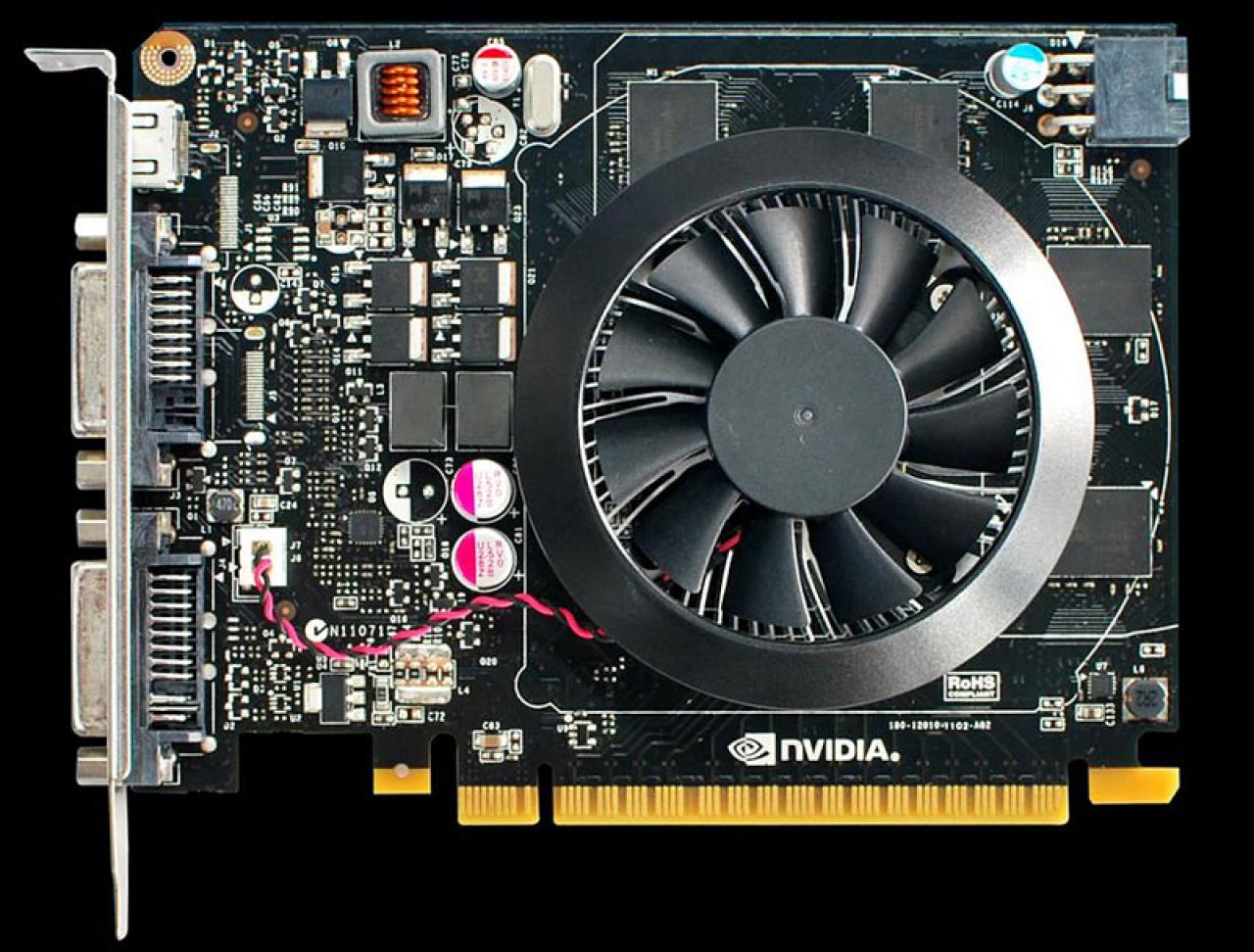 [29/08/2012] Die angeblich Geforce GTX 650 mit extrem kurzen Board und axialer Belüftung