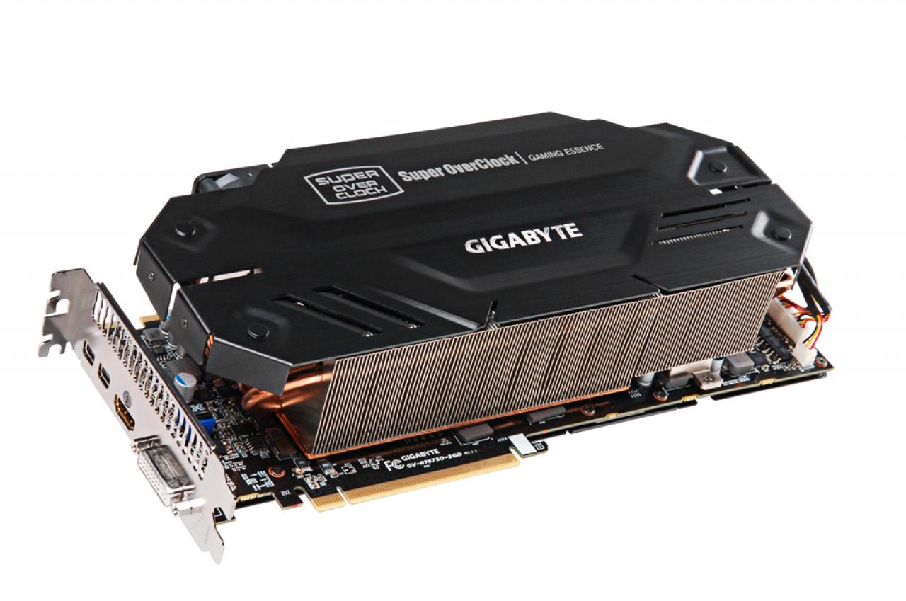 [02/08/2012] GV-R797SO-3GD: Gigabyte schickt die Radeon HD 7970 Super Overclock mit Windforce-5X-Kühler in den Handel (4)