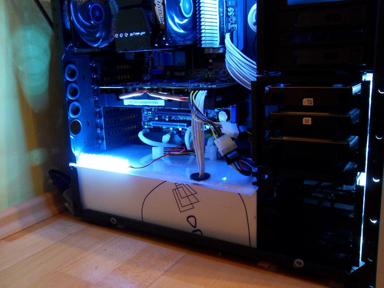 [31/08/2012] Update vom 31.08.: Finale Bilder des kontrastreichen PCs (16)