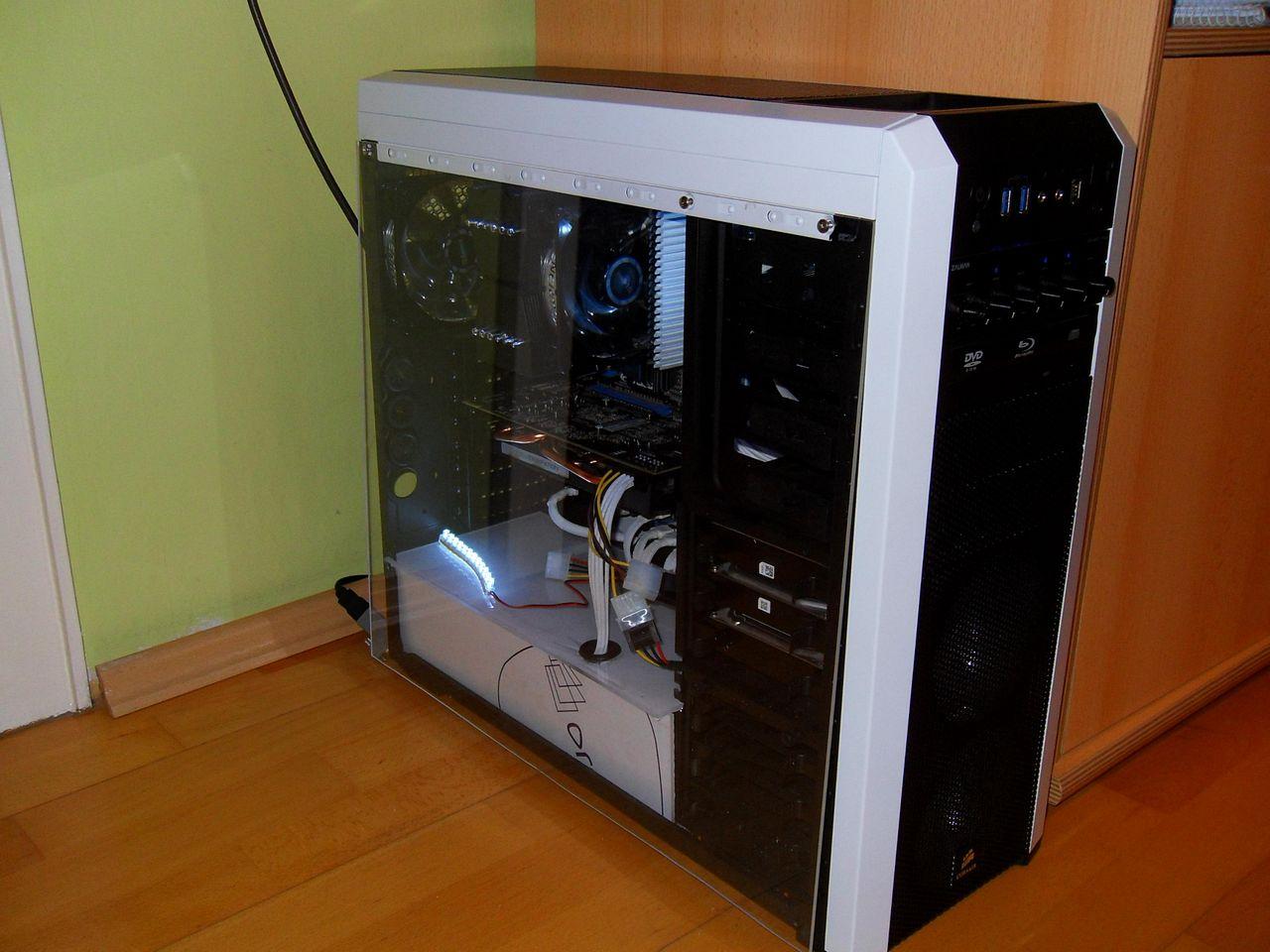 [31/08/2012] Update vom 31.08.: Finale Bilder des kontrastreichen PCs (21)