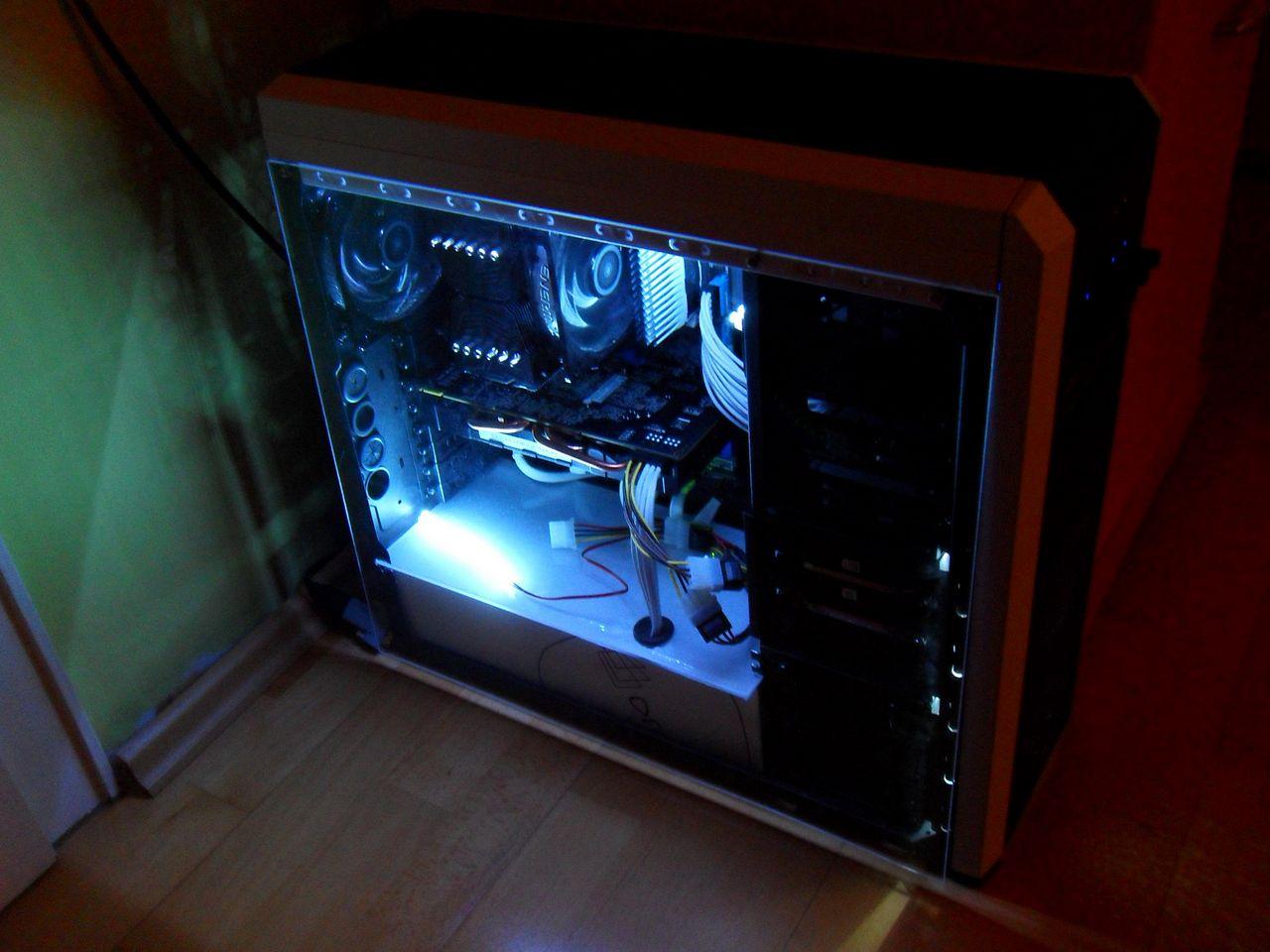 [31/08/2012] Update vom 31.08.: Finale Bilder des kontrastreichen PCs (23)
