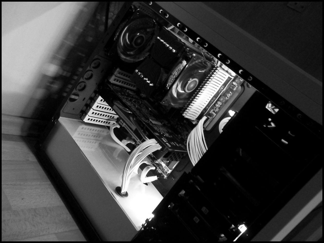 [31/08/2012] Update vom 31.08.: Finale Bilder des kontrastreichen PCs (35)