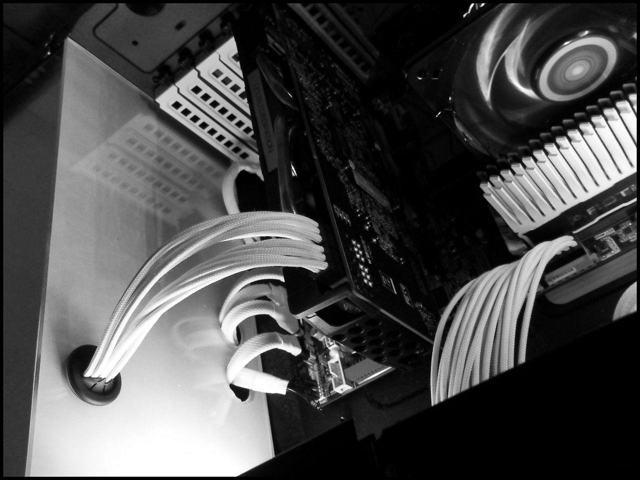 [31/08/2012] Update vom 31.08.: Finale Bilder des kontrastreichen PCs (38)