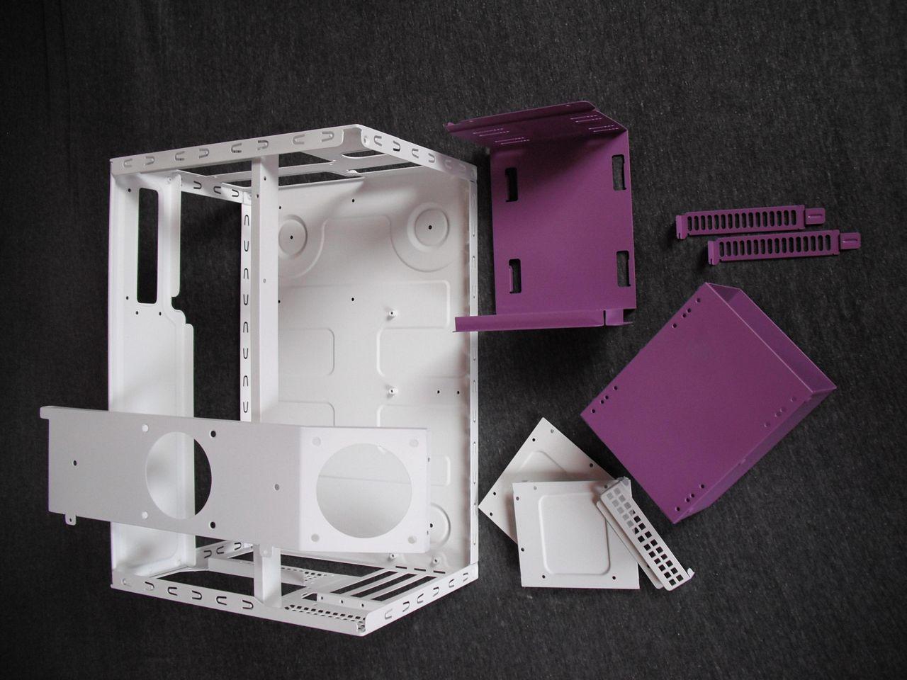 [30/08/2012] Update vom 30.08.: mehr weiß-violette Hardware (1)