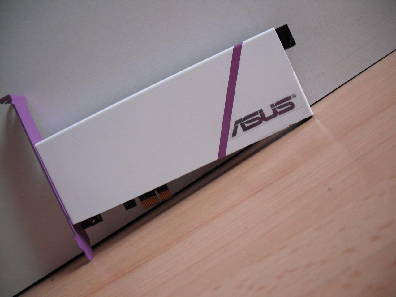 [30/08/2012] Update vom 30.08.: mehr weiß-violette Hardware (32)