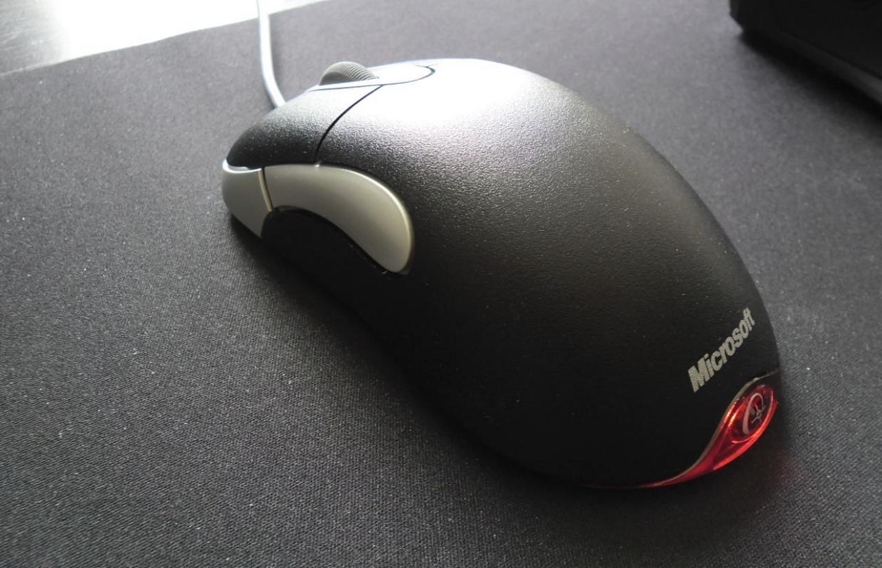 [24/08/2012] Update vom 25.08. mit Billardkugel-Trackball und Racing-Equipment aus Italien (23)