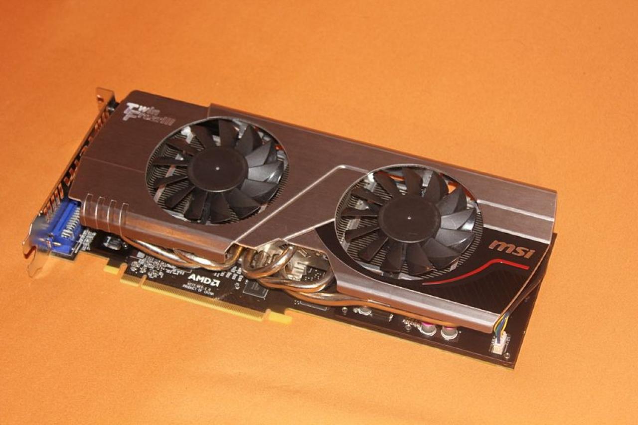 [31/08/2012] Update vom 02.09. mit nie im Handel erschienener Test-Platine, Adapter für Retro-Karten und mehr (41)