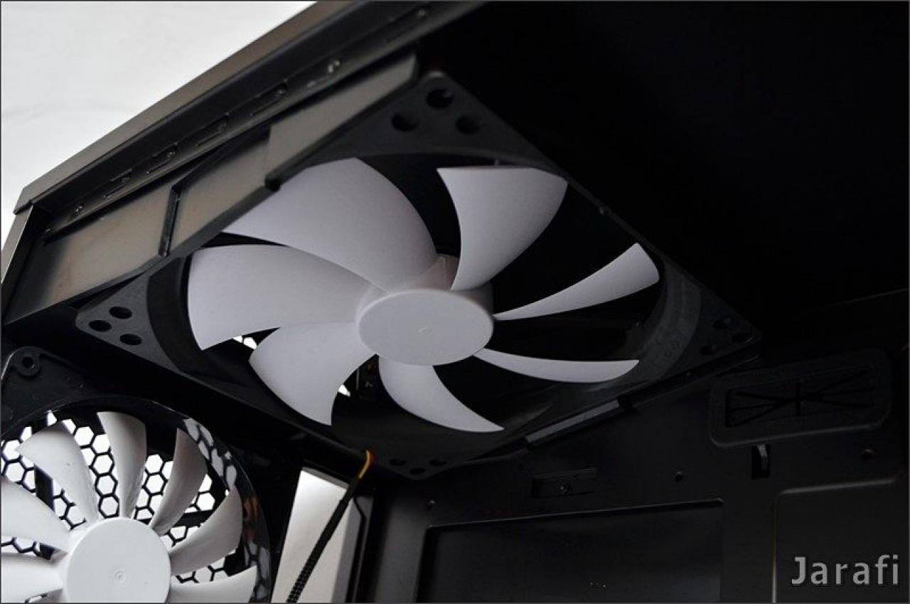 [27/08/2012] Fractal Design Define XL: Test im PCGHX-Forum mit spektakulären Bildern (29)