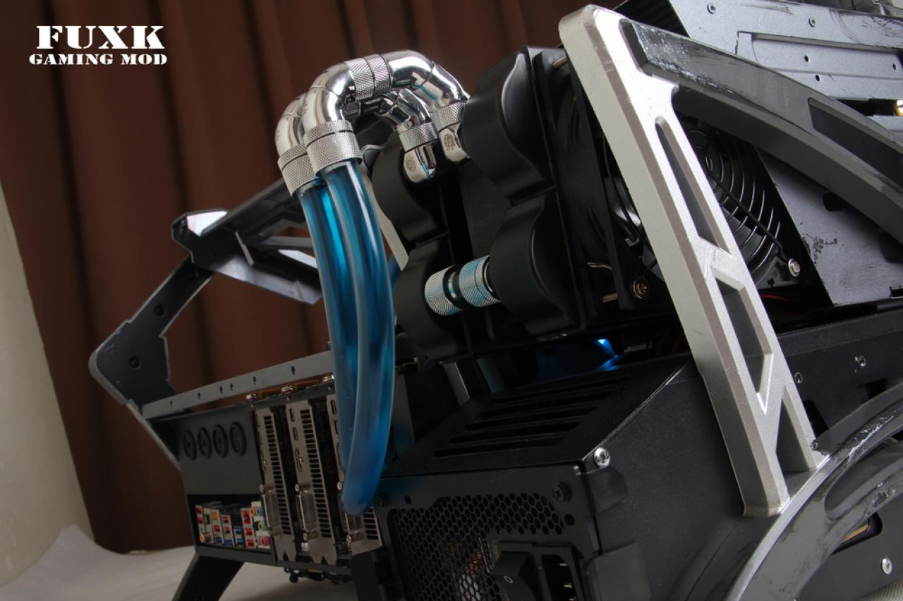 [29/08/2012] Aerocool stellt neues offenes Gehäuse Strike X Air vor (13)