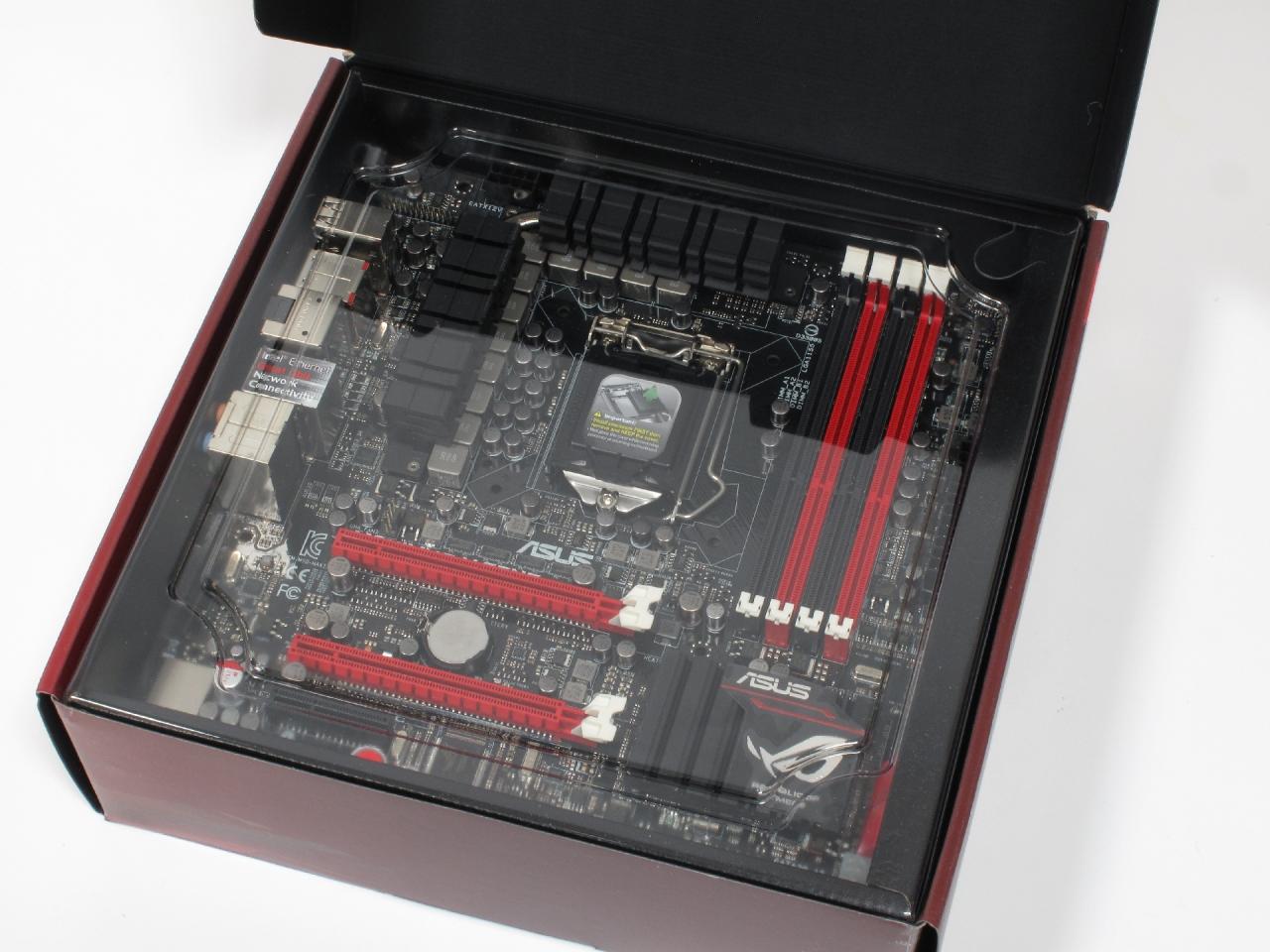 [07/08/2012] Asus Maximus V Gene (4)