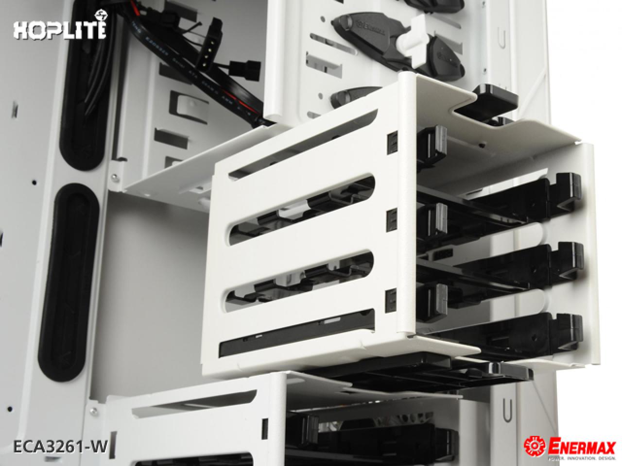 [17/08/2012] Enermax präsentierte neuen Allround-Midi-Tower Hoplite ST (12)