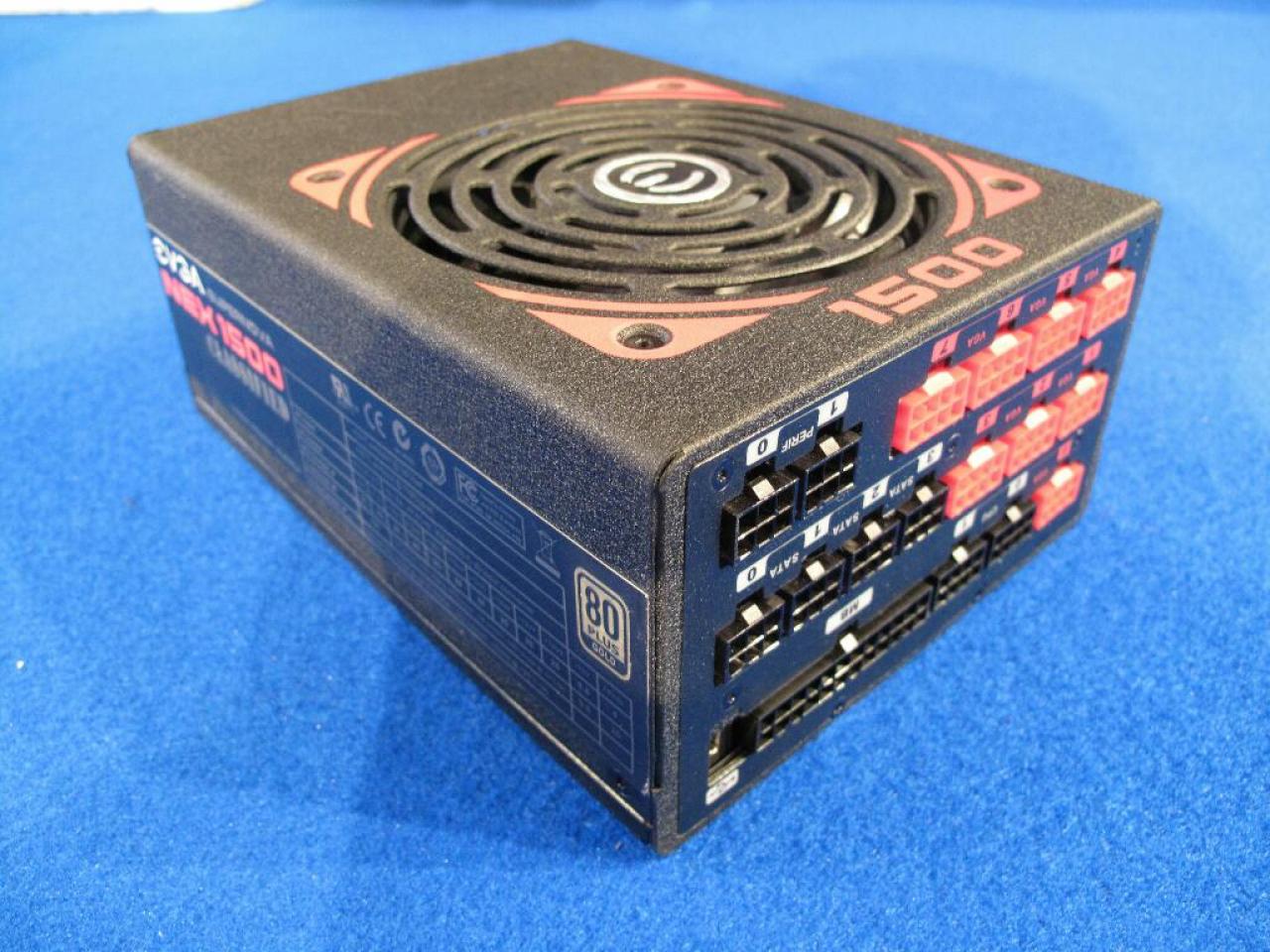 [16/08/2012] EVGA Super Nova: 1500 Watt Netzteil mit Software und USB-Schnittstelle (2)