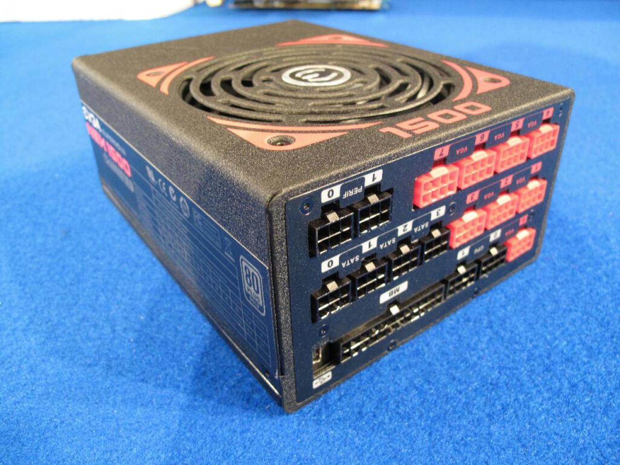 [16/08/2012] EVGA Super Nova: 1500 Watt Netzteil mit Software und USB-Schnittstelle (3)