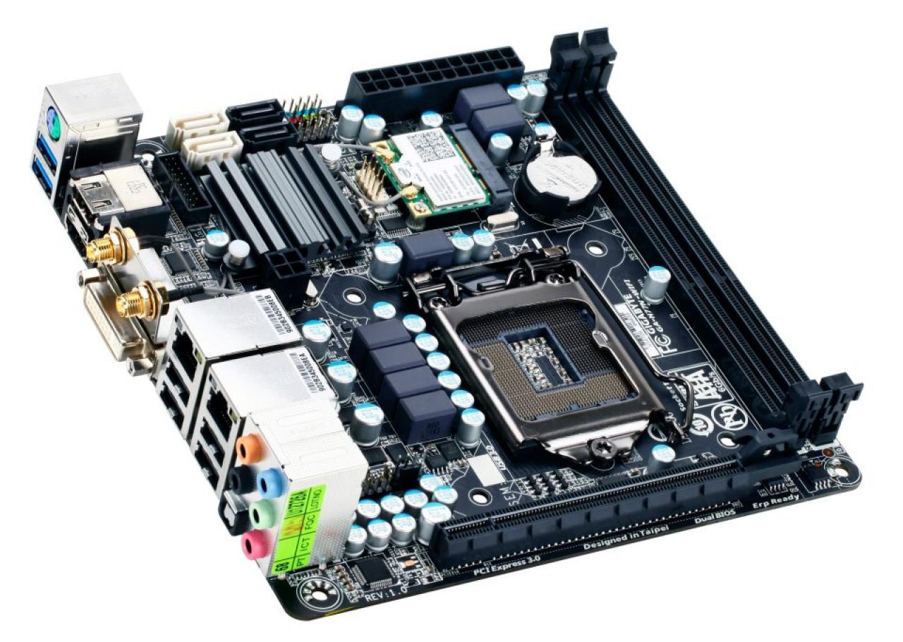 [23/08/2012] Gigabyte H77N-WiFi (4)