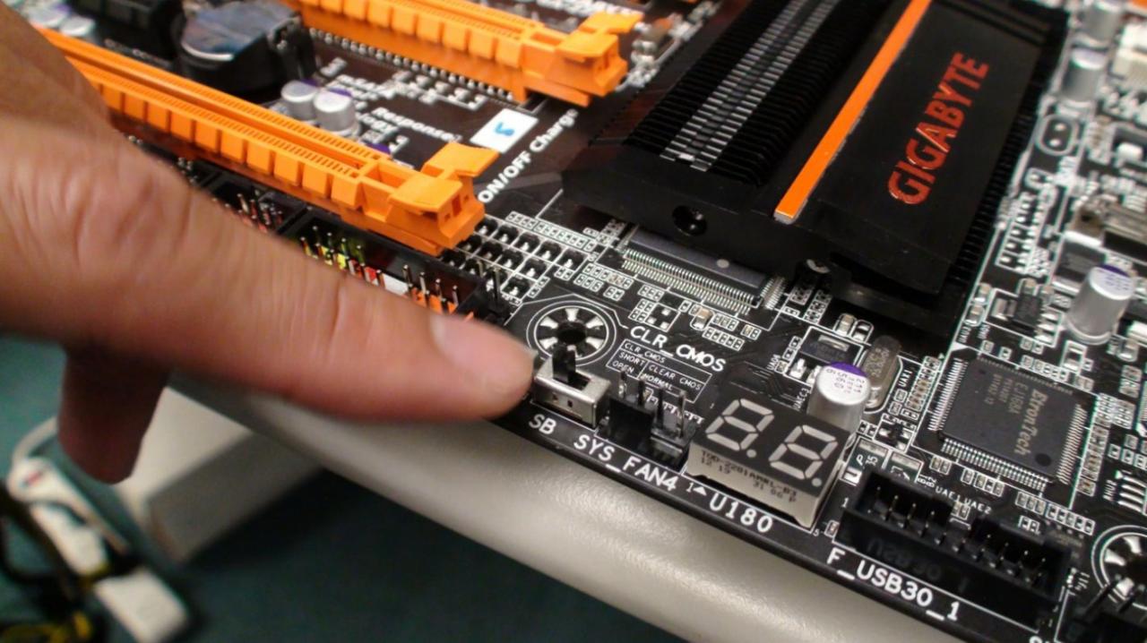 [27/08/2012] Intel Core i7 3770K: Neuer OC Weltrekord mit neuem Motherboard von Gigabyte (2)