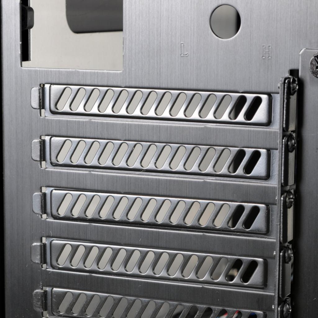 [08/08/2012] Lian Li - PC-V650 (17)