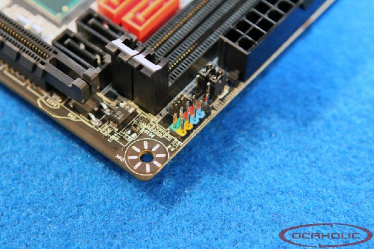 [29/08/2012] Bilder eines Mini-ITX-Boards von EVGA aufgetaucht (10)