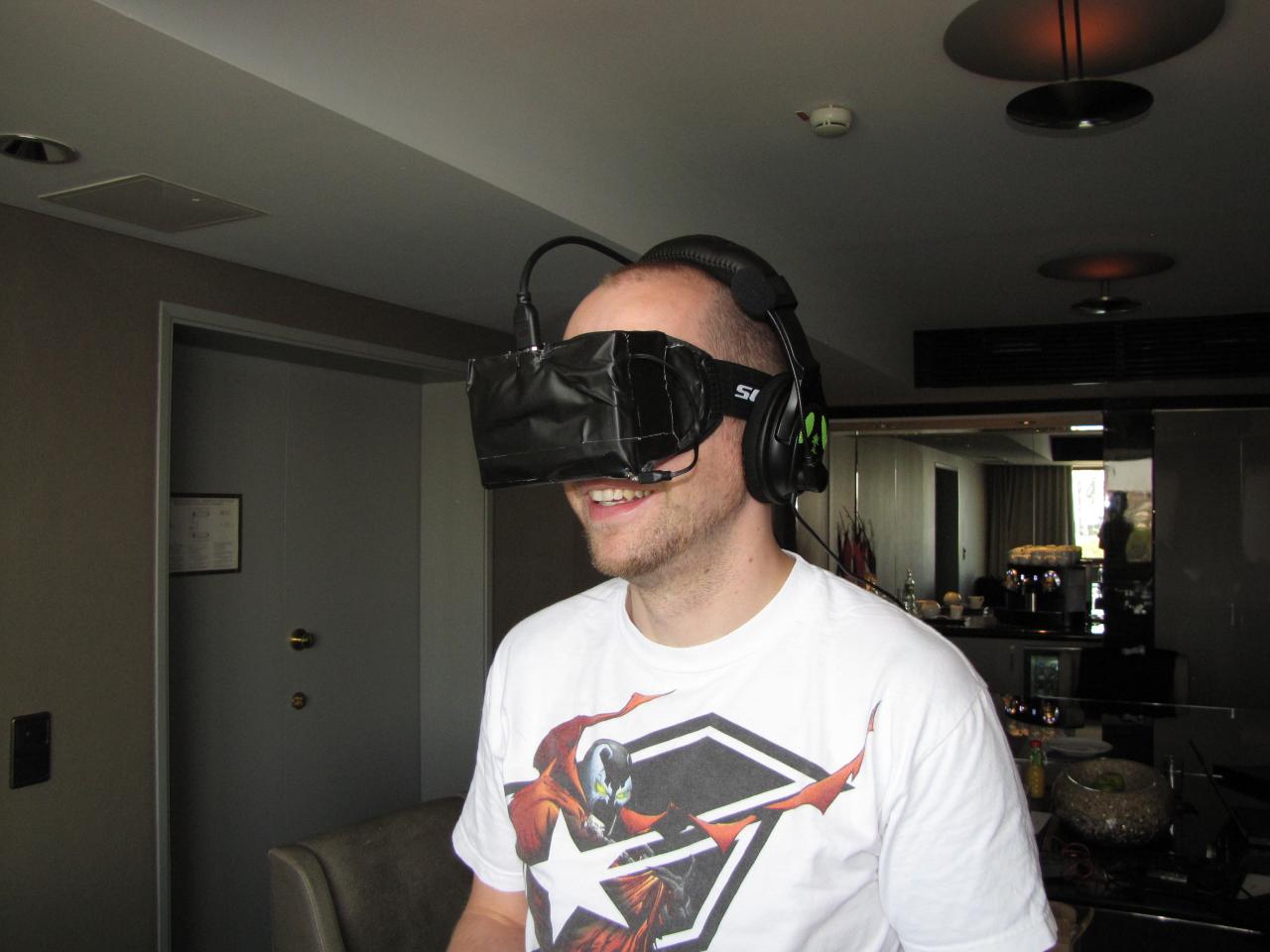 [17/08/2012] Oculus Rift: Früher Prototyp begeistert Hands-on-Tester (1)