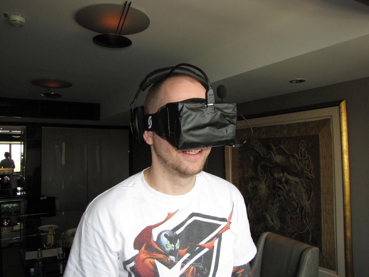 [17/08/2012] Oculus Rift: Früher Prototyp begeistert Hands-on-Tester (2)