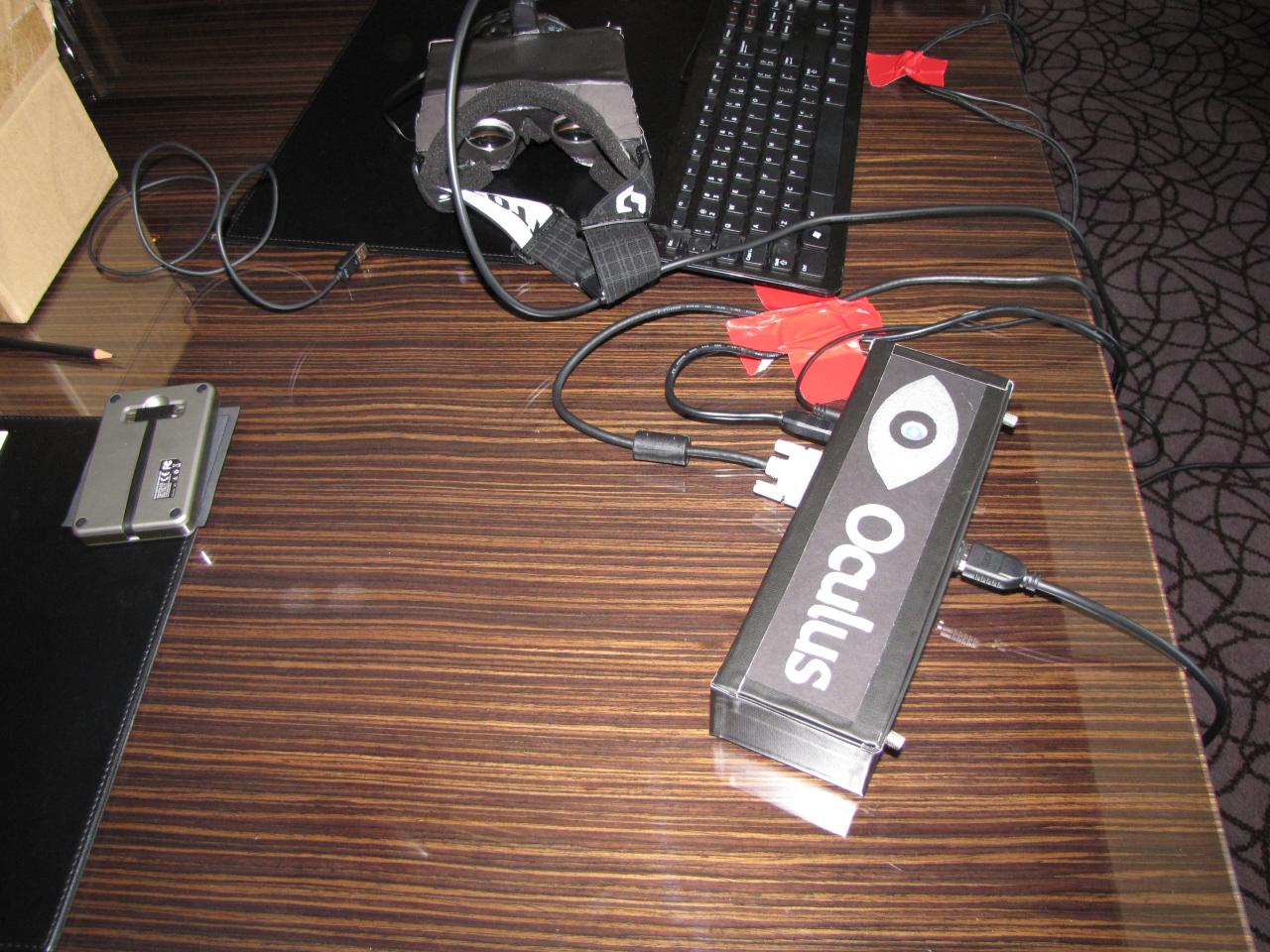 [17/08/2012] Oculus Rift: Früher Prototyp begeistert Hands-on-Tester (3)