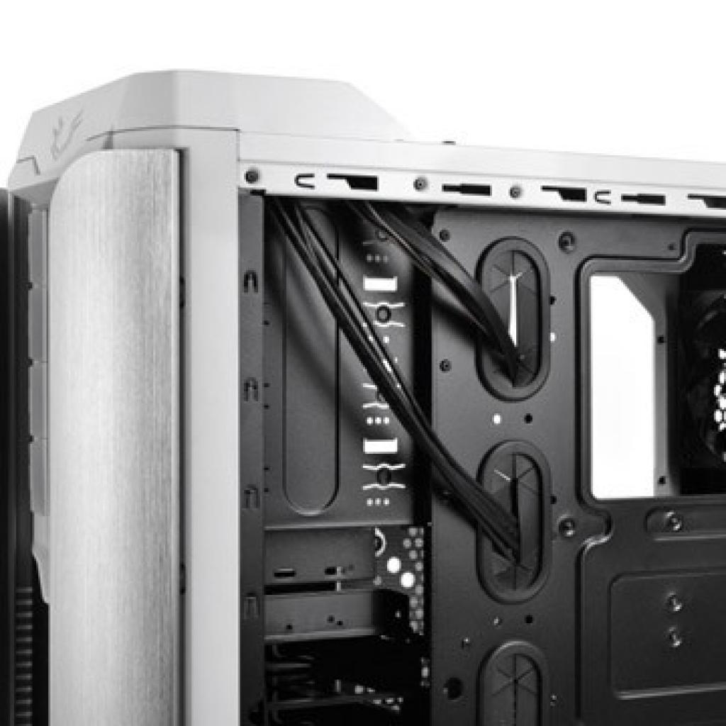[31/08/2012] Thermaltake stellt neuen Midi-Tower vor: Armor Revo Gene (26)