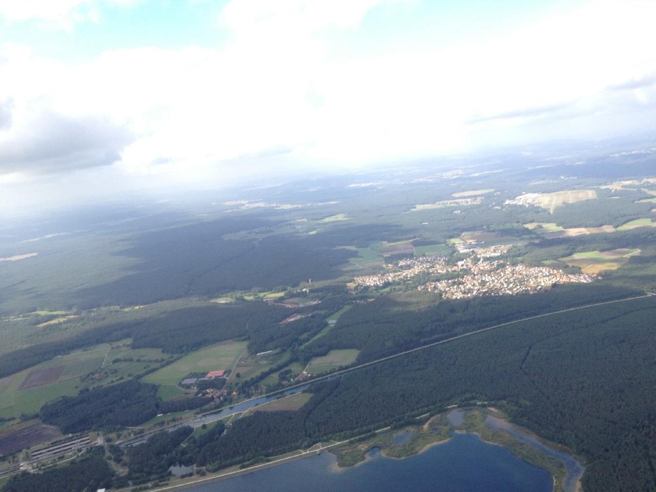 [10/09/2012] 150 Sekunden nach dem Start -iPhone-4S-Aufnahme beim Flug in die Stratosphäre (8)