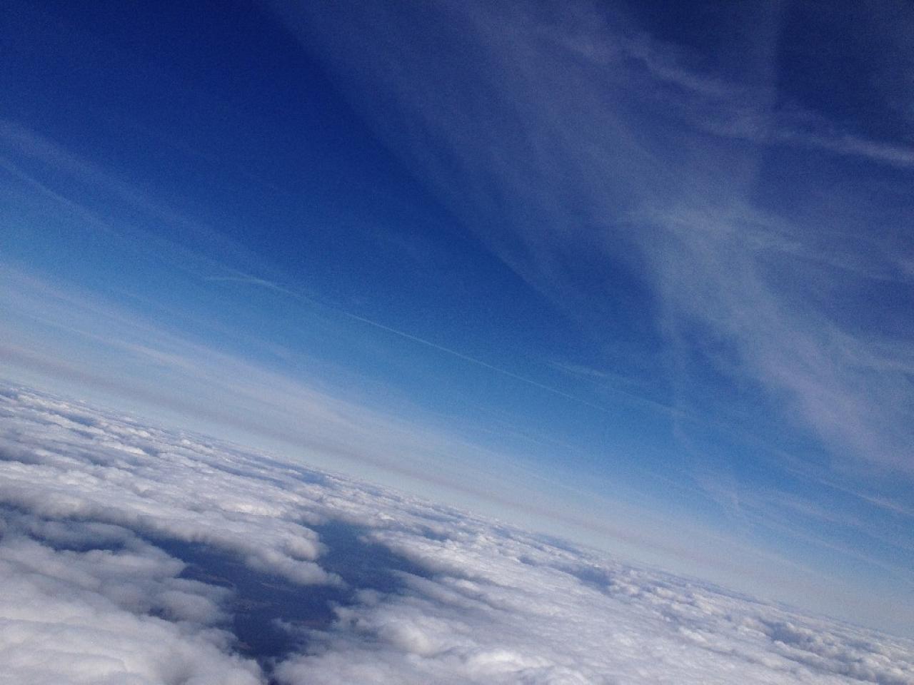 [10/09/2012] iPhone-4S-Aufnahme beim Flug in die Stratosphäre (17)