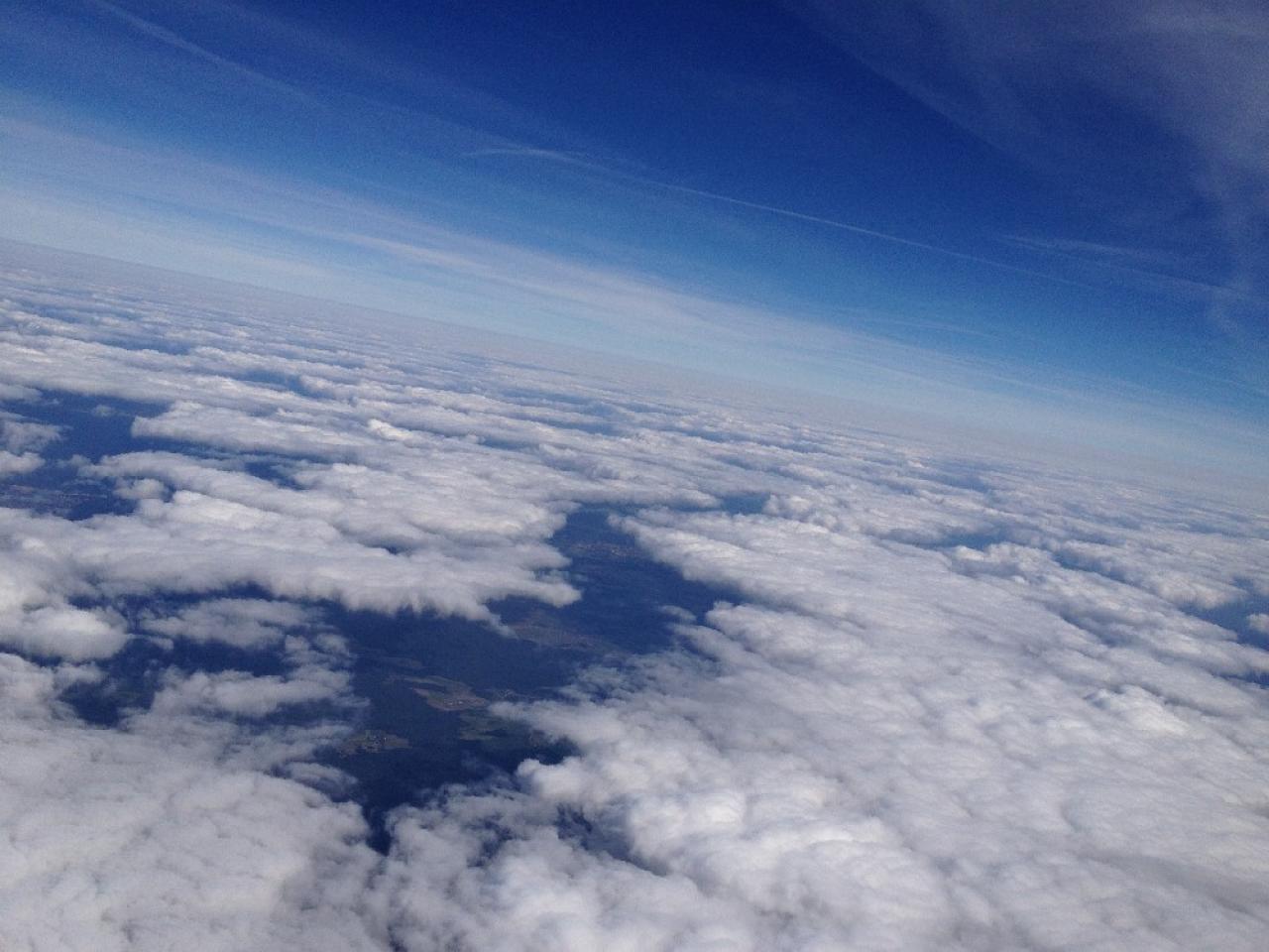 [10/09/2012] iPhone-4S-Aufnahme beim Flug in die Stratosphäre (25)