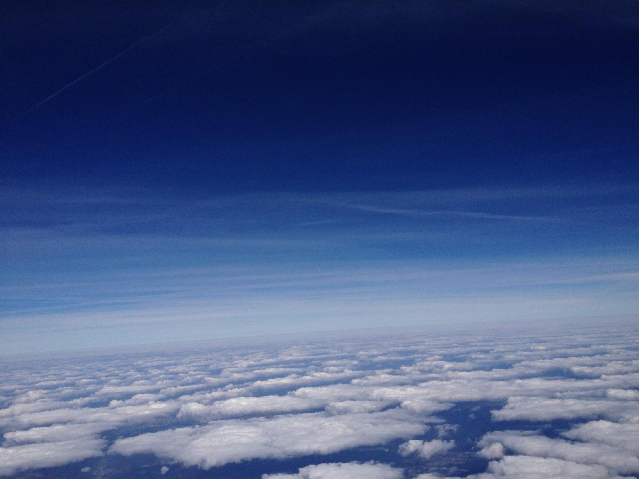 [10/09/2012] 14,5 Minuten nach dem Start - iPhone-4S-Aufnahme beim Flug in die Stratosphäre (28)